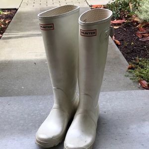 Hunter rain boots white